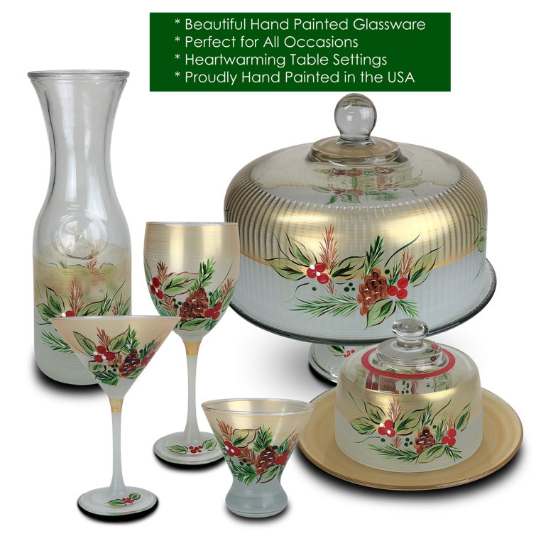 Mistletoe Pine 7 oz. Martini Glass (Set of 2) The Holiday Aisle