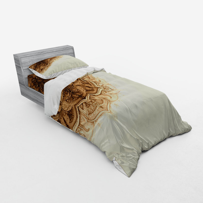 Folk Eclectic Polyester Duvet Cover, Twin XL Duvet Cover + 2 Additional Pieces