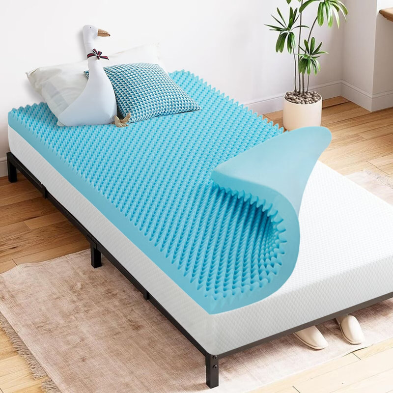 Surmatelas en mousse viscoélastique avec infusion de gel 2 pouces Alwyn Home, certifié CertiPUR-US, Lit simple