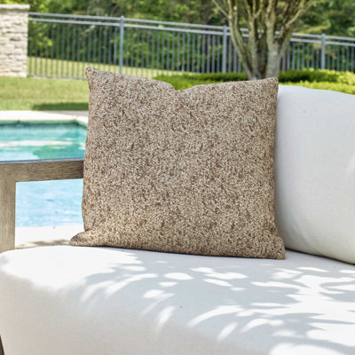 Coussin extérieur taupe Uttermost Alternative