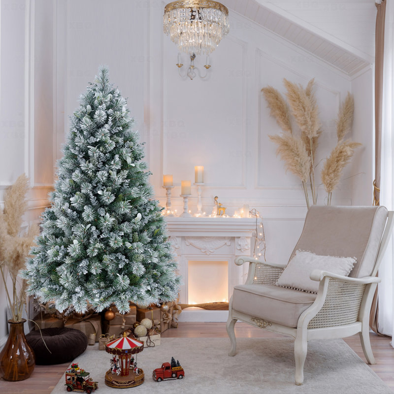 4FT Snowy Flocked Artificial Christmas Tree, Pine Needles & Eucalyptus Leaves, 404 Branch Tips, Hinged Branches, Metal Stand