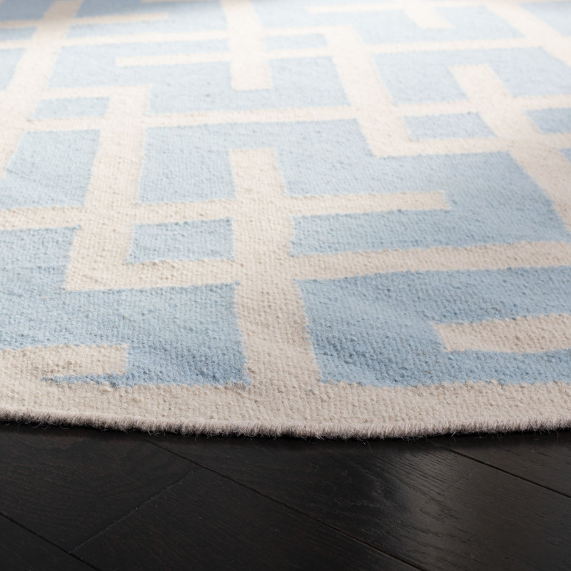 Fung Hand Woven Flat Weave Wool/Cotton Geometric Rug in Light Blue/Ivory, Round 8'