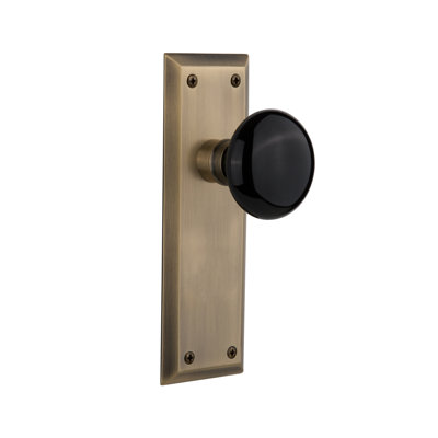 New York Plate with Black Porcelain Door Knob