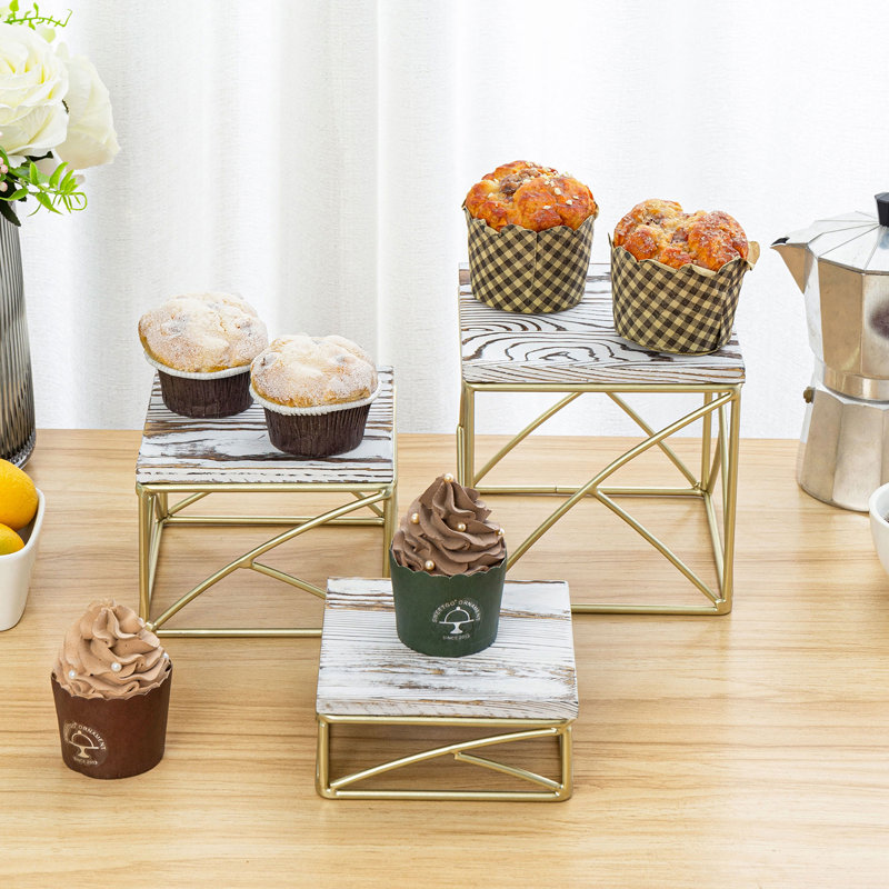 3 Piece Cake Stand Set, White Washed/Gold