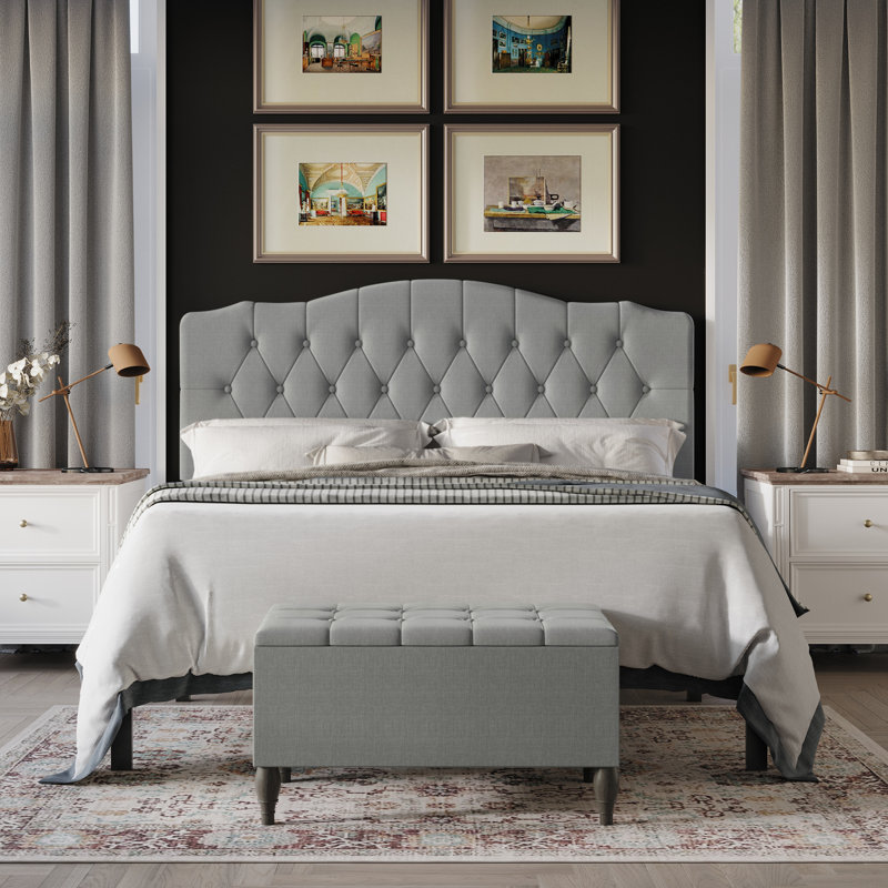 Lit rembourré avec banc de rangement Forbish, Complète, Gris clair