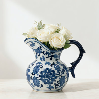 Vase en porcelaine bleu et blanc