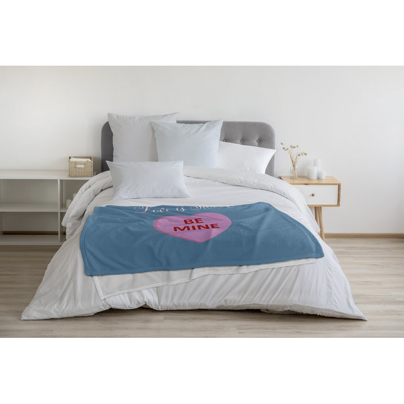 Jeté Love Is Sweet Valentine's Day, Bleu Chambray, L 30 po x L 39,75 po