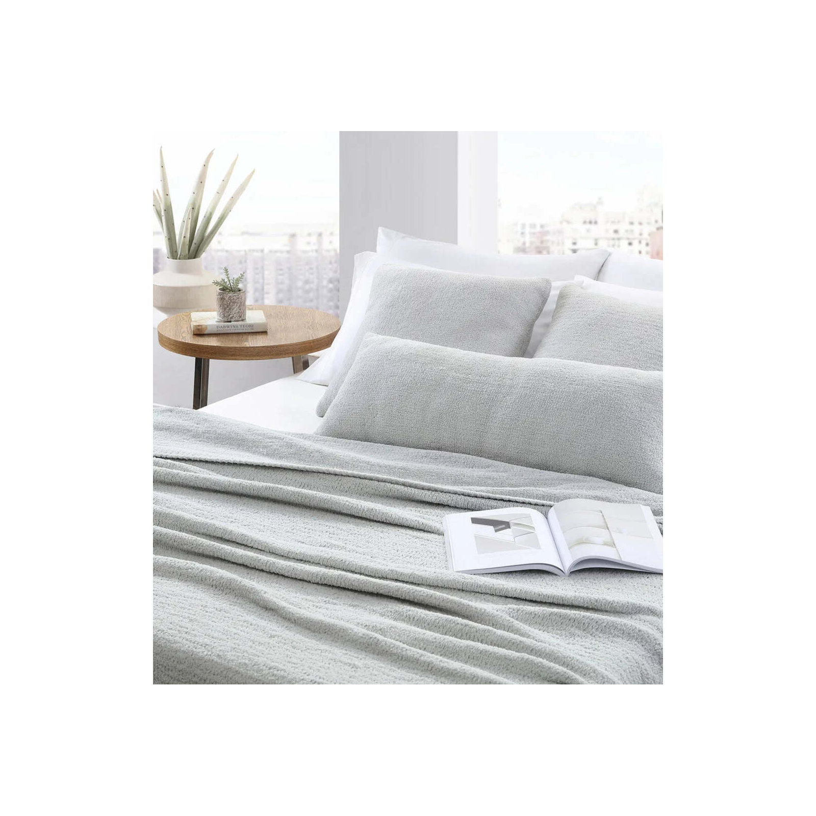 Snug Throw Blanket, Cloud Gray, King