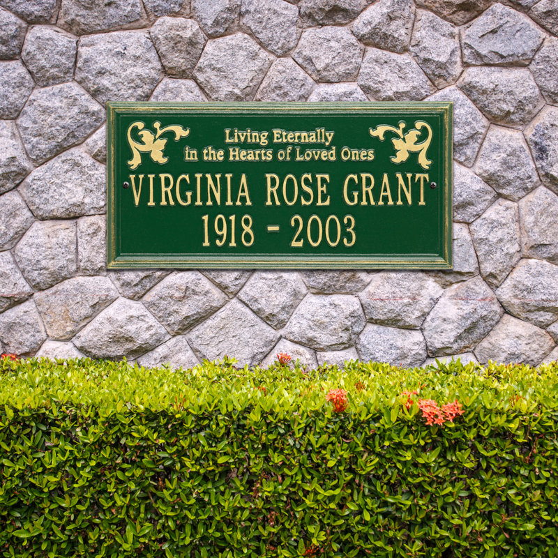 Wilmington 'Living Eternally' Memorial Plaque, Yes, Green/Gold