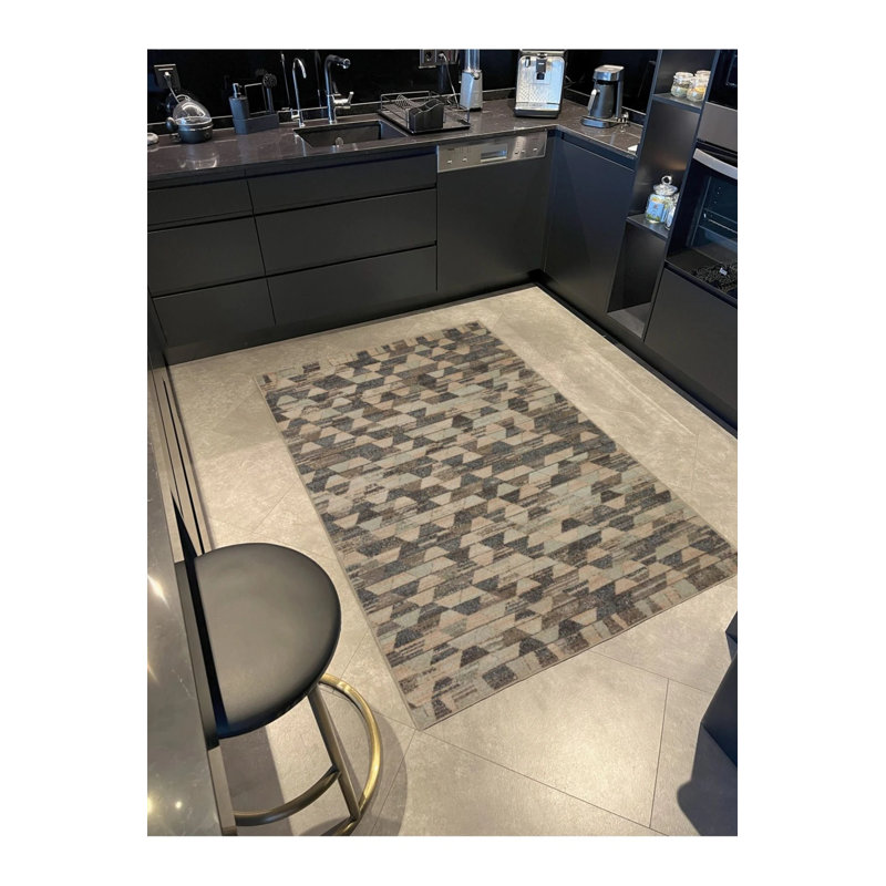 Tapis à motif triangulaire tissé dans des tons café, Rond 5 pi