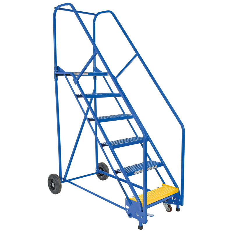 Audhumbla 6 - Step Steel Step Stool