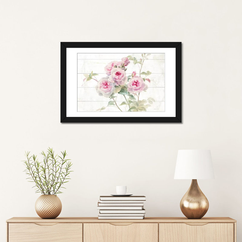 « les roses douces sur le bois », reproduction d’impression sur toile, H 24 po x l 32 po x P 1 po, Papier d'art encadré noir