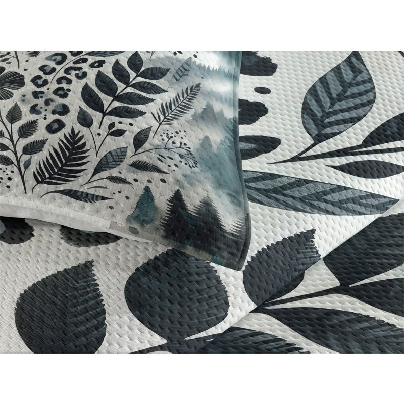 Polyester Floral Coverlet, Queen Coverlet + 2 Standard Shams