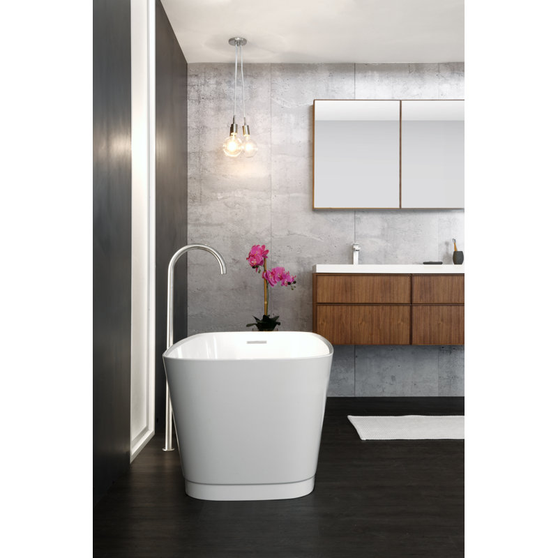 Straight 58.94'' L Soaking Bathtub, White True High Gloss, Polish Chrome