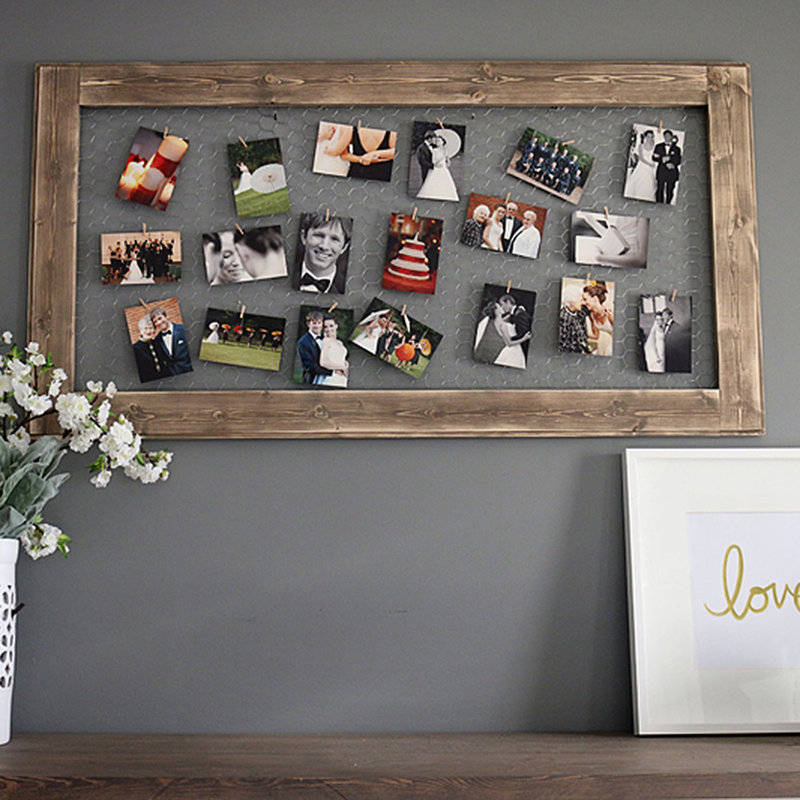 Temera Wooden Photo Hanger