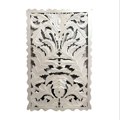 Traditional Wall Decor