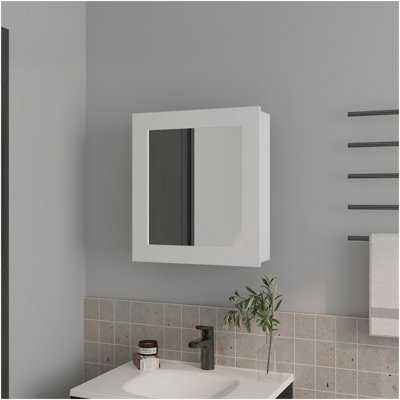 Pharmacie Hailey, salle de bain, blanc