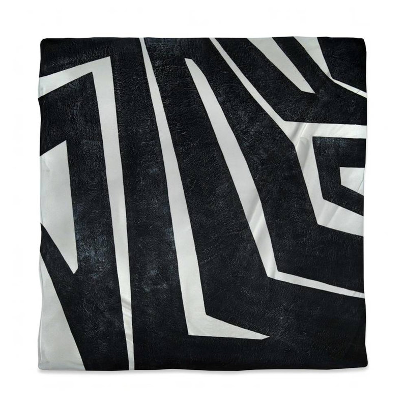 Queen Duvet Cover - Labyrinth White Back, Abstract Industrial