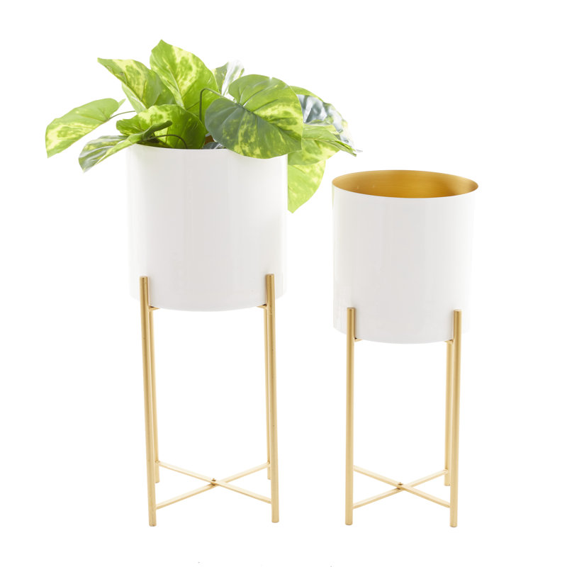 2 Piece Metal Indoor Outdoor Planter with Removable Stand Set, White