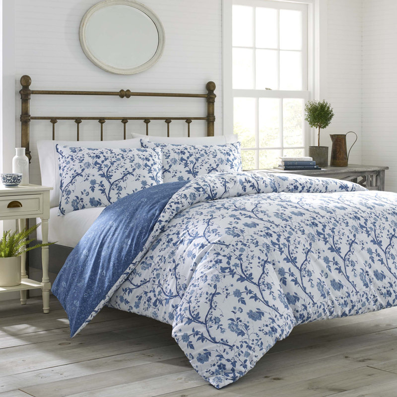 King Blue Cotton Reversible Floral Comforter Set