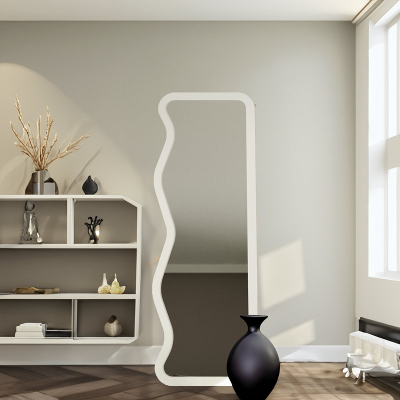 Mirror, Blanc