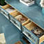 Armoire d'appoint en bois massif Retro