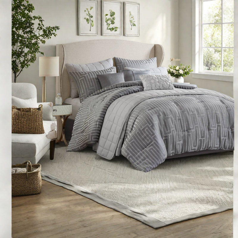 Elegant Grey Bedding Sets, Polyester Jacquard Comforter With Timeless Design