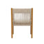 Ensemble bistro de patio Celia pour 4 personnes, style transitionnel, en bois d'acacia, avec fauteuils à accoudoirs tressés, coussins et table à lattes.