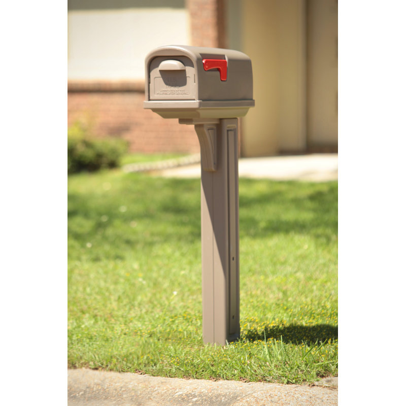 Classic Plastic Post Mounted Mailbox, Mocha