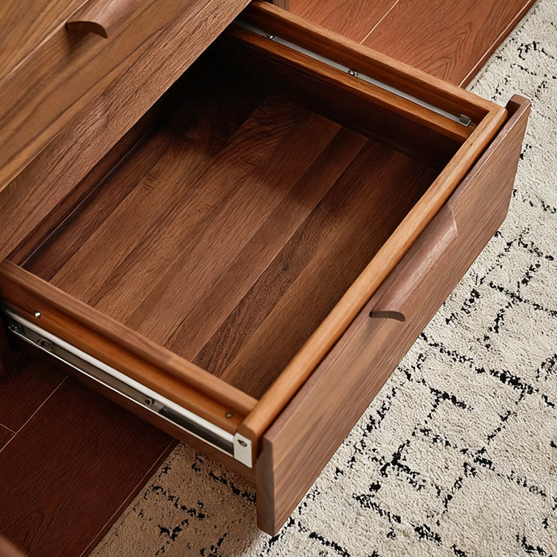 Bureau simple et durable de style italien