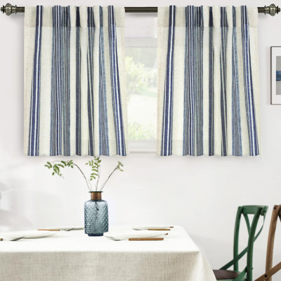 Rideaux semi-transparents avec passe-tringle Chris