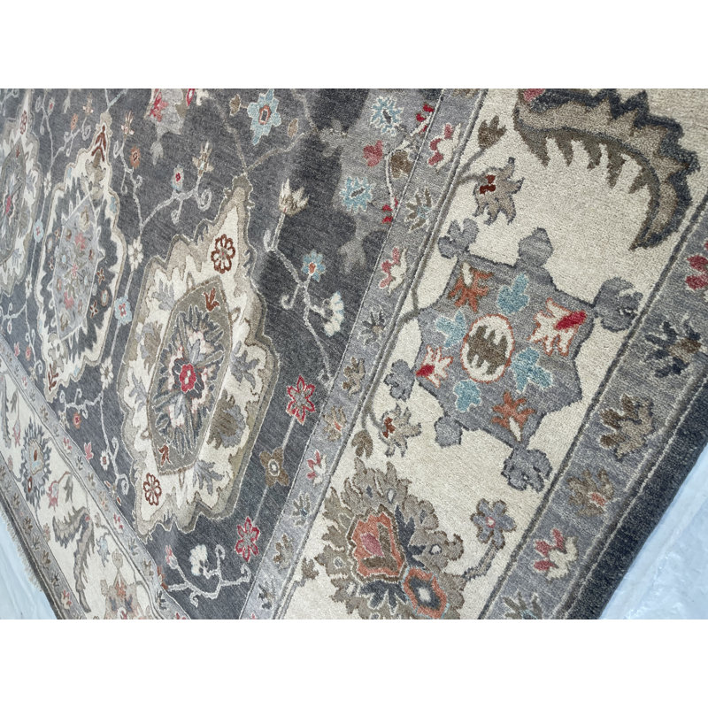 Tapis oriental rectangulaire gris / beige / ivoire Oushak 9 pi x 12 pi