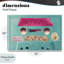 Plaque murale rétro sur cassettes, par Annabelle Hall-649446839