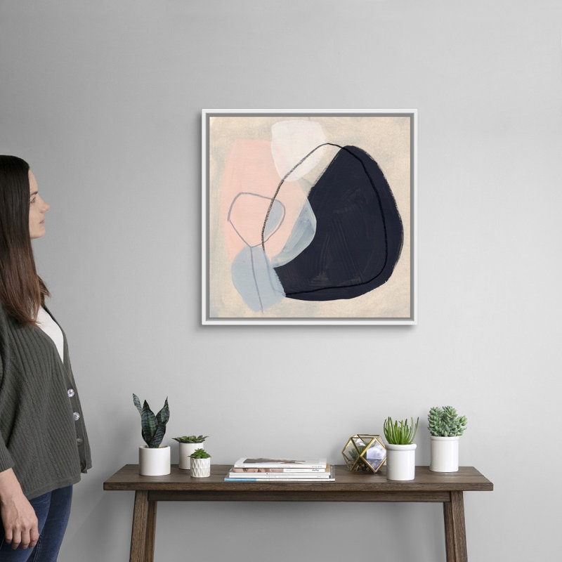 «Keystone IV» par June Erica Vess - reproduction d'art, H 26 po x l 26 po x P 1,75 po, Toile blanche encadrée