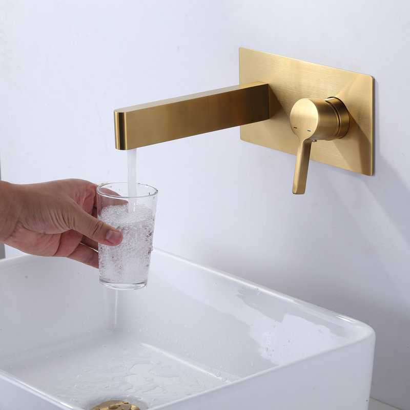 Single-handle Bathroom Faucet, Gold