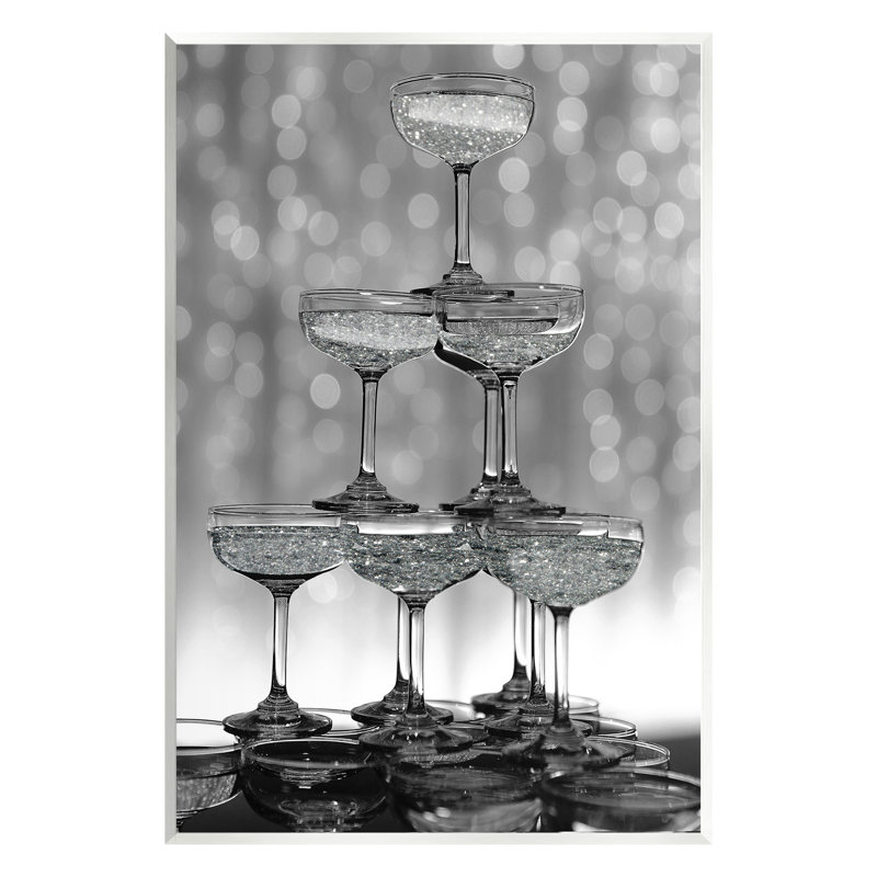 "Stacked Champagne Glasses", art mural par Lil 'Rue, H 15 po x l 10 po x P 0,5 po