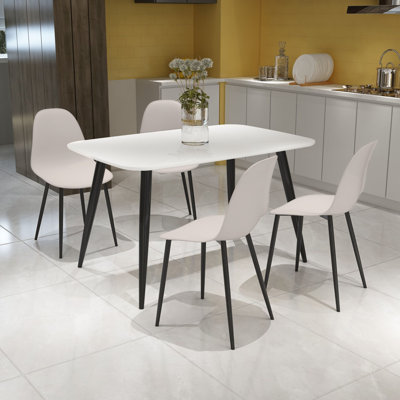 Huetter 5-Piece Casual Dining Set - Spacious Rectangular Table & 4 Curved Plastic Chairs