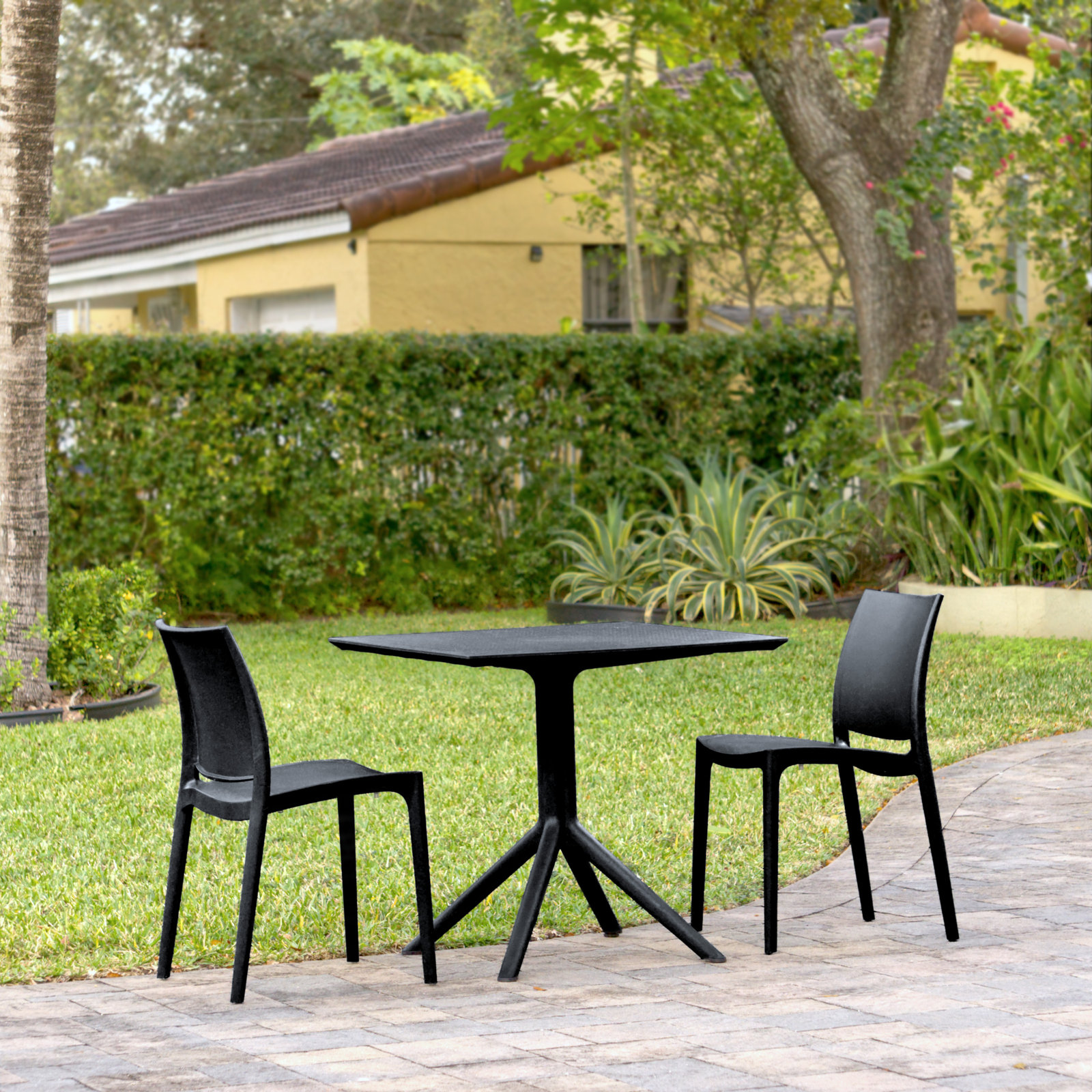 Farrah 32" Patio Bistro Set, Black