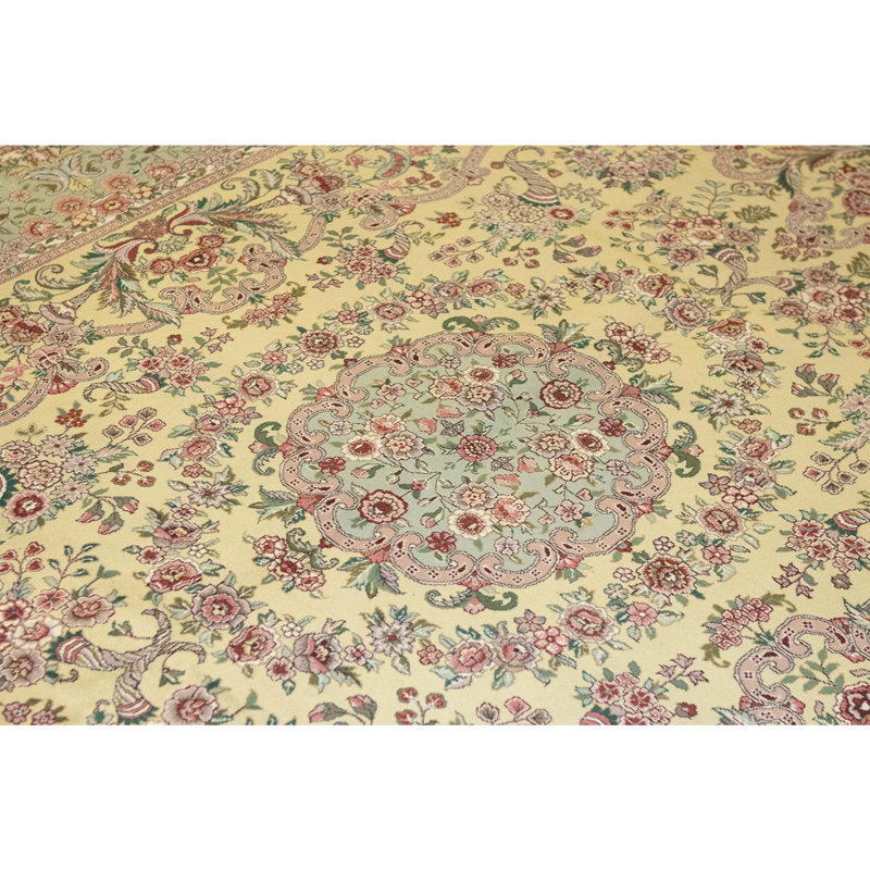Hand Knotted Wool Oriental Area Rug in Gold And Light Green