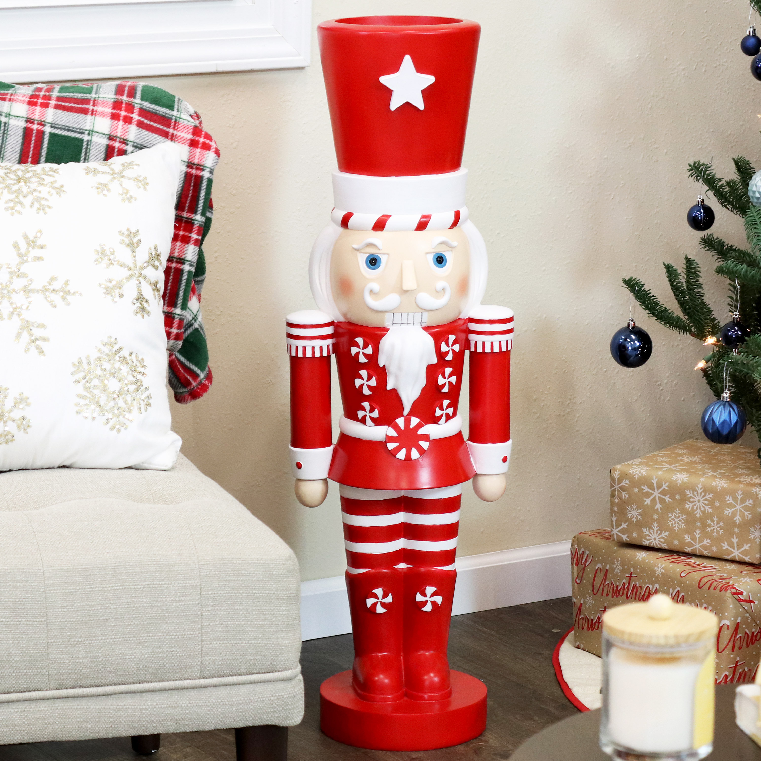 The Holiday Aisle® Alfonso The Noble Nutcracker Statue & Reviews | Wayfair