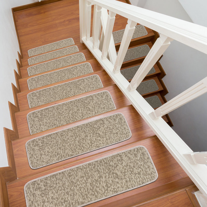 Tapis d'escalier Avalos, Gris