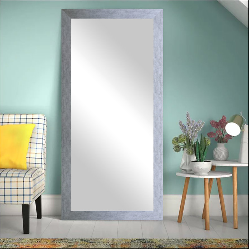 Miroir large pleine grandeur Tari, 70,5 po x 31,5 po, Argent brossé