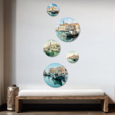 Vieux port dans le sud de la France - France, ensemble d'art mural rond sur 5