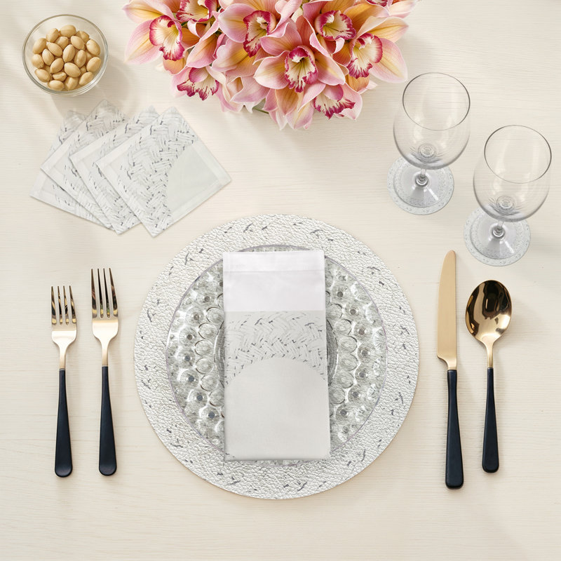 Raffia 16" Vinyl Placemat, Norwalk Lilac