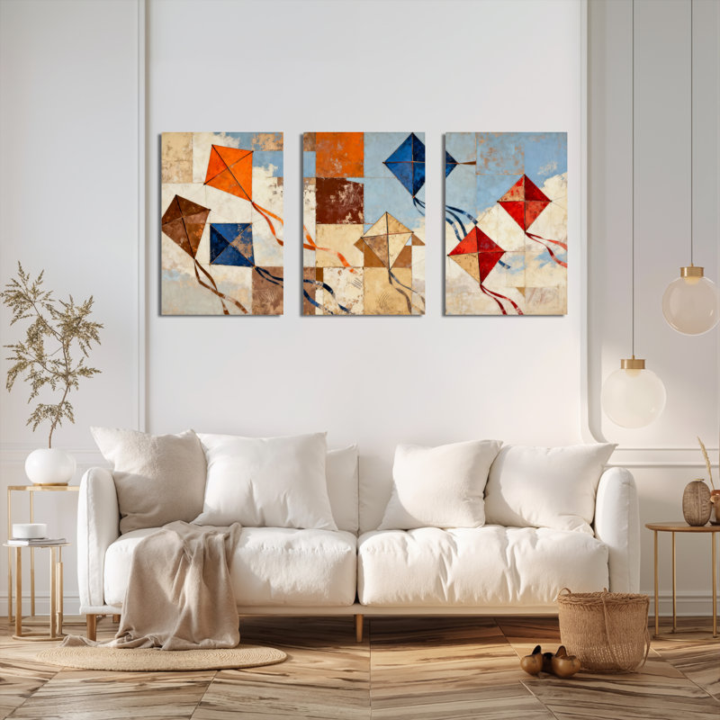 Ensemble de 3 toiles abstraites représentant des cerfs-volants géométriques, H 18 po x l 36 po