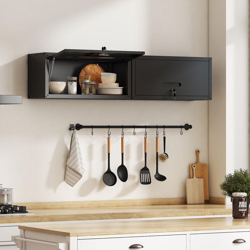 Armoire de rangement murale verrouillable en métal Ackron, en acier robuste avec portes à vérin à gaz, idéale pour garage, cuisine, entrepôt et bureau.