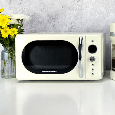 Hamilton Beach 20L Retro Microwave