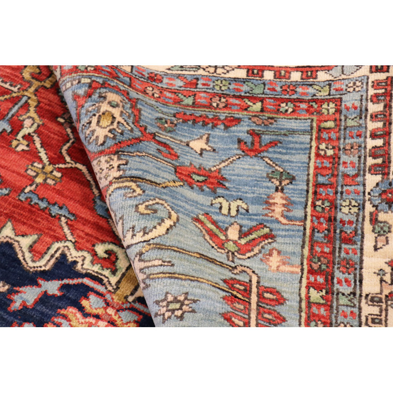 Serapi Hand-Knotted Rust Lamb's Wool Area Rug