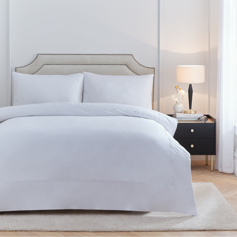 Elara Cotton Abstract Duvet Cover Set with Pillowcases, White, Super King Duvet Cover + 2 Standard Pillowcases