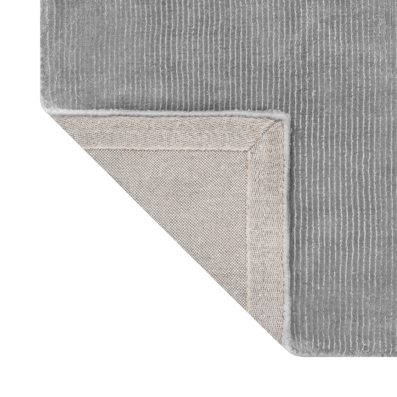 Tapis gris uni en viscose tissé à la main Rectangle Visca, Rectangle 4 pi 7 po x 6 pi 7 po